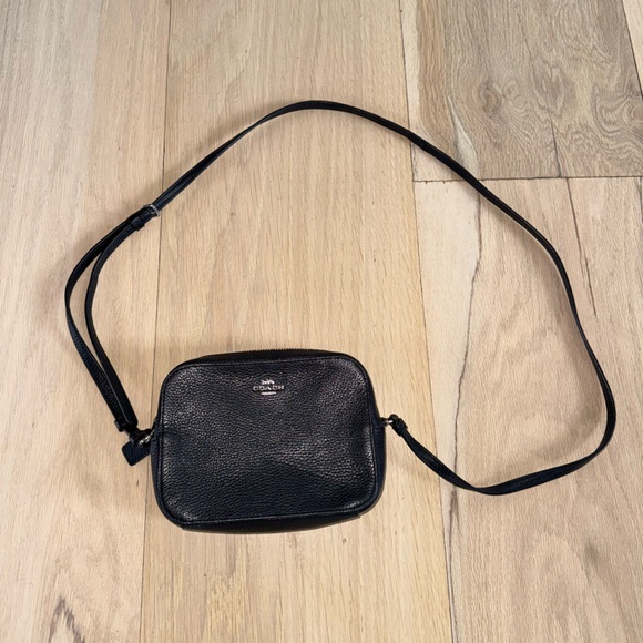 Coach Mini Camera Bag Pebble Leather Crossbody Purse Black 87734 - Picture 1 of 7
